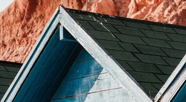 Classic Gable Shingle Roof